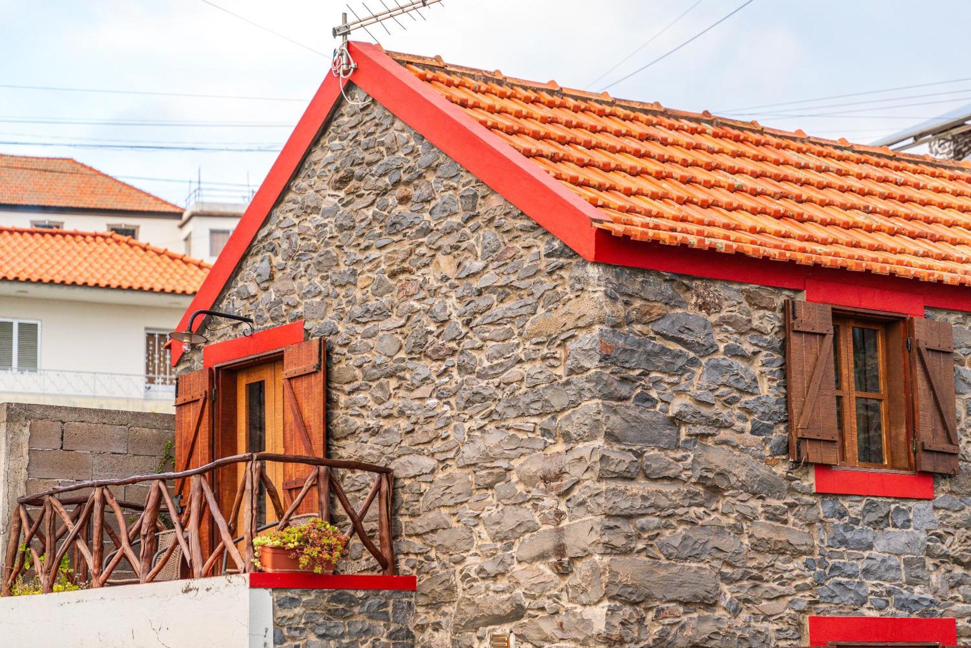 King'S House - Centennial House Ribeira do Raposo Exterior photo
